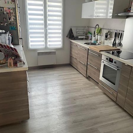 Centre Pierrefonds Superbe Appartement + Parking Εξωτερικό φωτογραφία